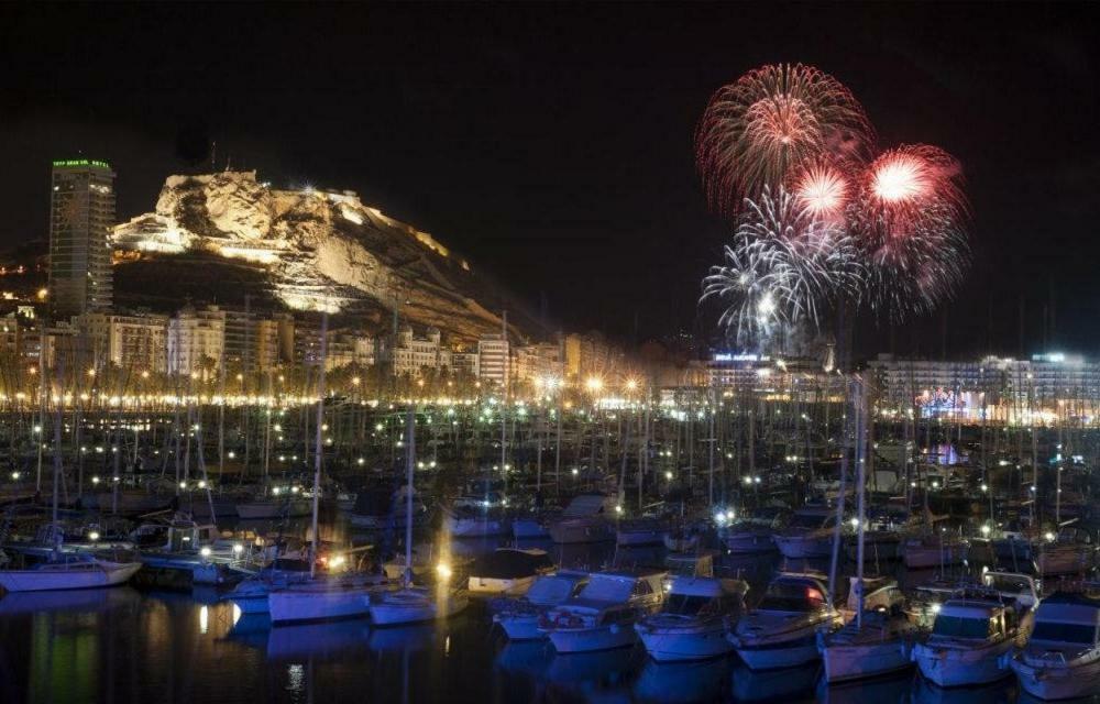 Las Brisas Del Mediterraneo Appartement Alicante Buitenkant foto