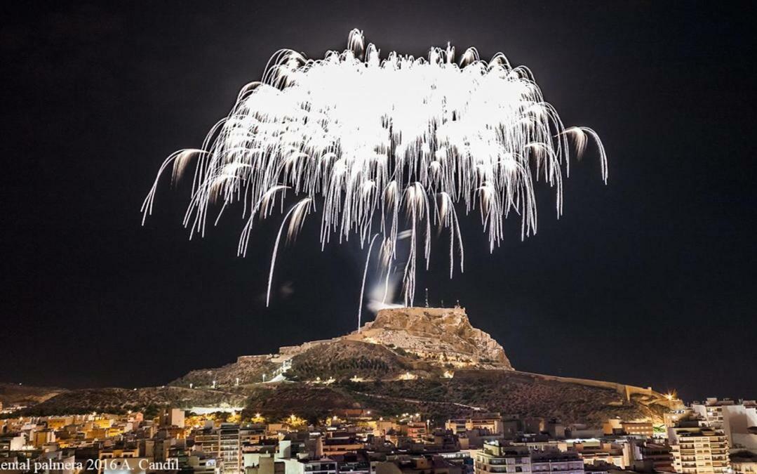 Las Brisas Del Mediterraneo Appartement Alicante Buitenkant foto